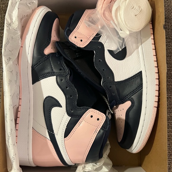 JORDAN 1 RETRO HIGH OG - Picture 8 of 11